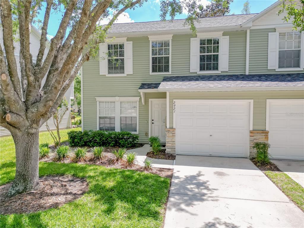 Picture of 2921 Amber Oak Drive, Valrico, FL 33594