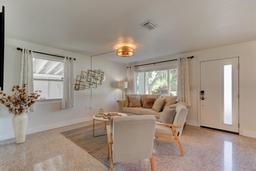 Picture of 121 Ellison Avenue, New Smyrna Beach, FL 32168