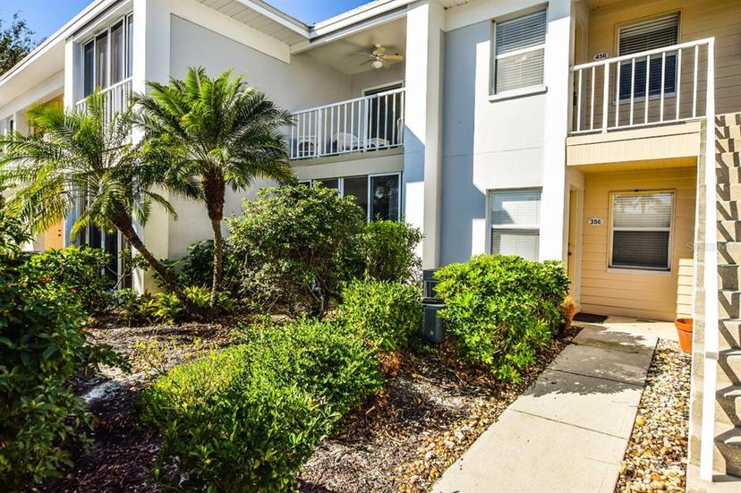 Picture of 427 Cerromar Lane Unit 356, Venice FL 34293