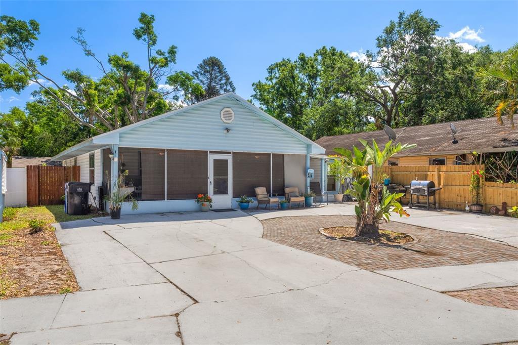 Picture of 3105 Gordon Court, Tampa, FL 33619