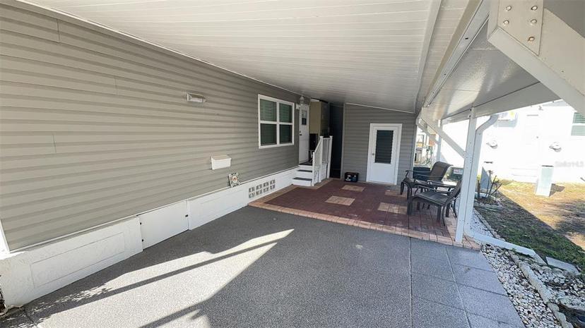 Picture of 4851 W Gandy Boulevard Unit B12L28, Tampa FL 33611