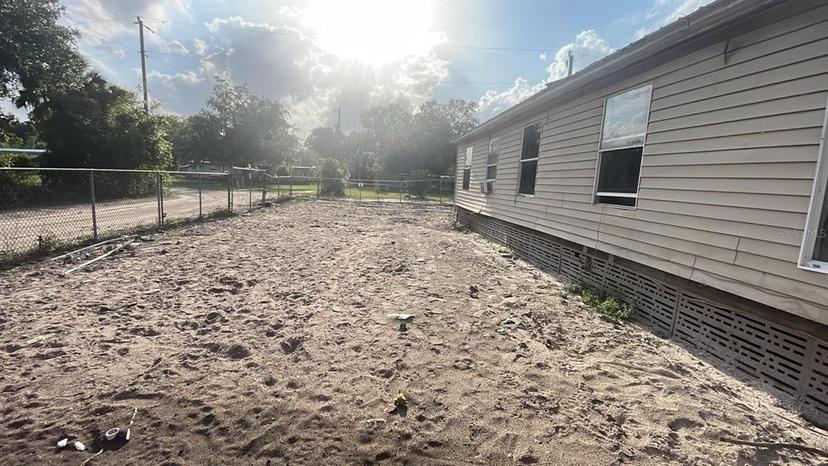 Picture of 12 Country Road, Lorida FL 33857