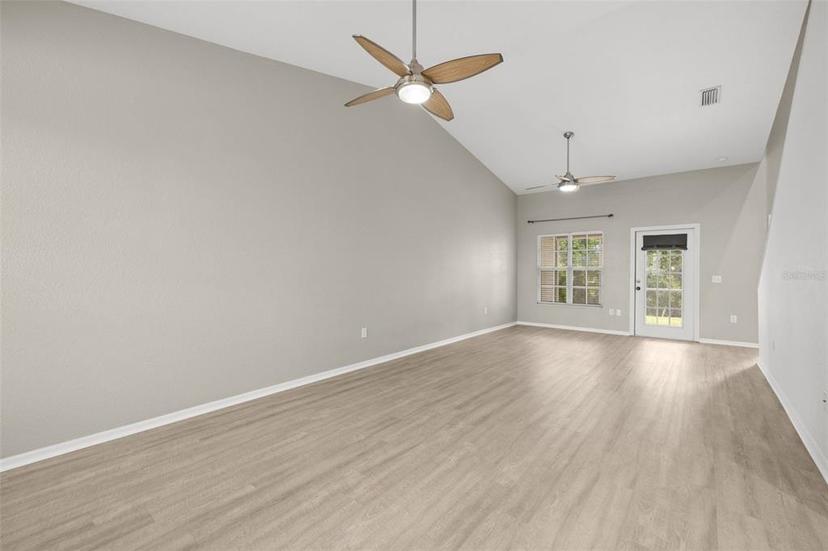Picture of 1640 Lullwater Lane, Lutz FL 33549