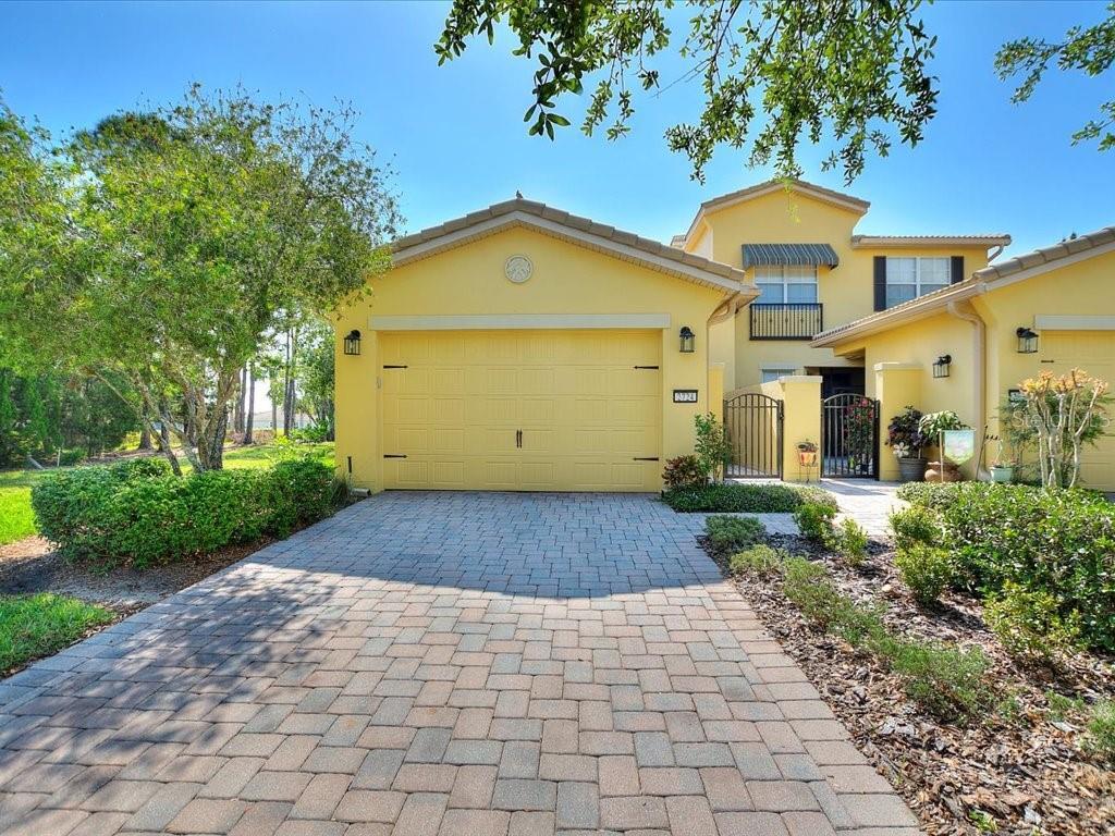 Picture of 2724 Palm Tree Drive, Poinciana, FL 34759