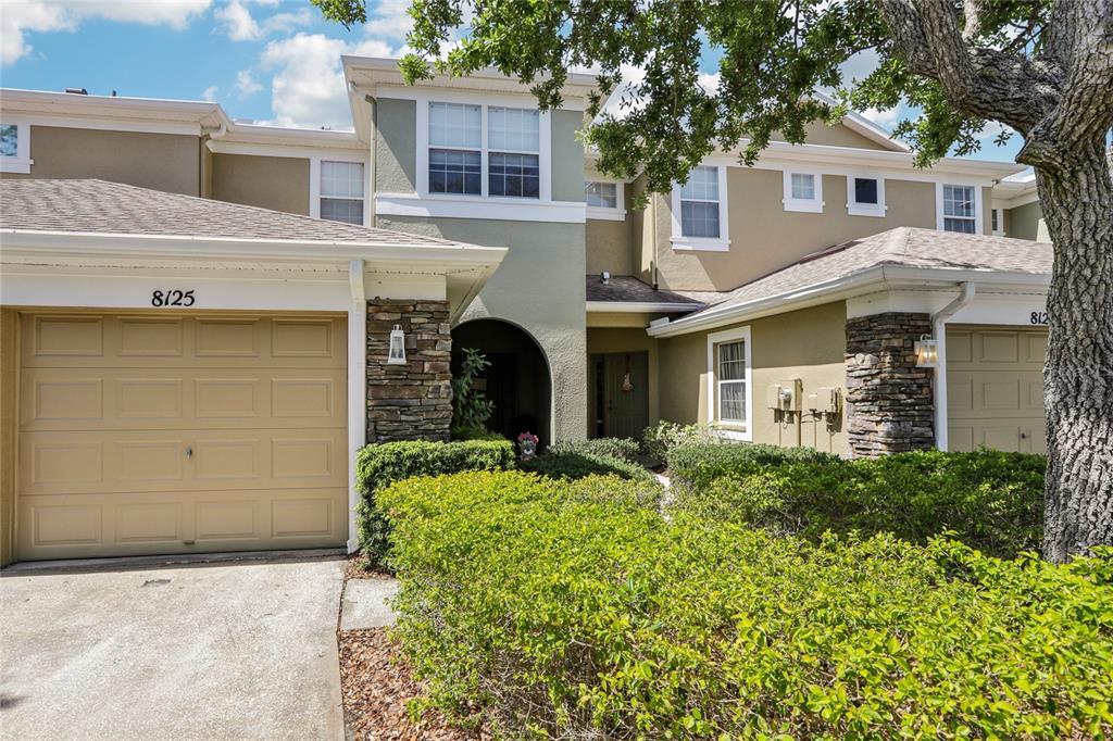 Picture of 8125 Stone Path Way, Tampa, FL 33647
