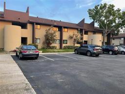 Picture of 825 S Village Drive N Unit 201, St Petersburg, FL 33716