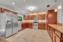 Picture of 275 W 4Th Street, Chuluota, FL 32766