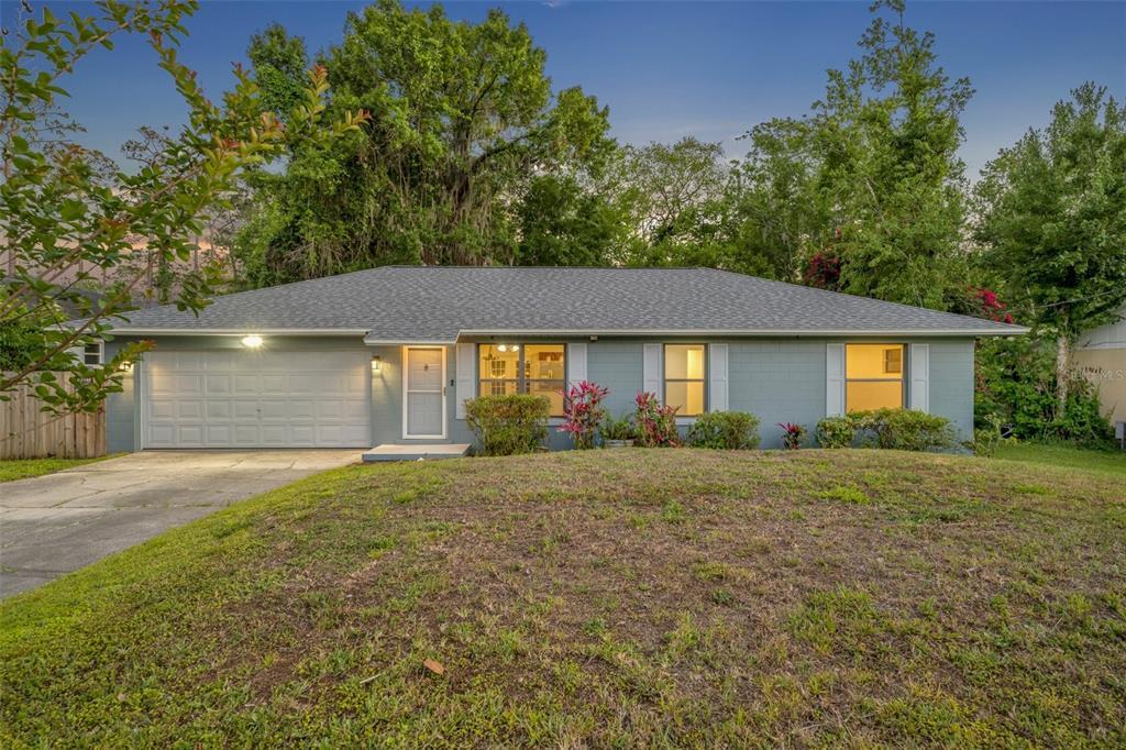 Picture of 275 W 4Th Street, Chuluota, FL 32766