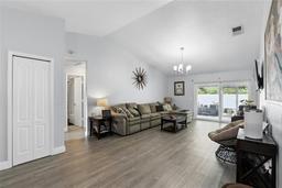 Picture of 5337 Conway Oaks Court, Orlando, FL 32812