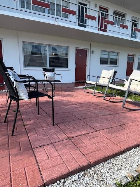 Picture of 2050 58Th Avenue N Unit 6, St Petersburg, FL 33714