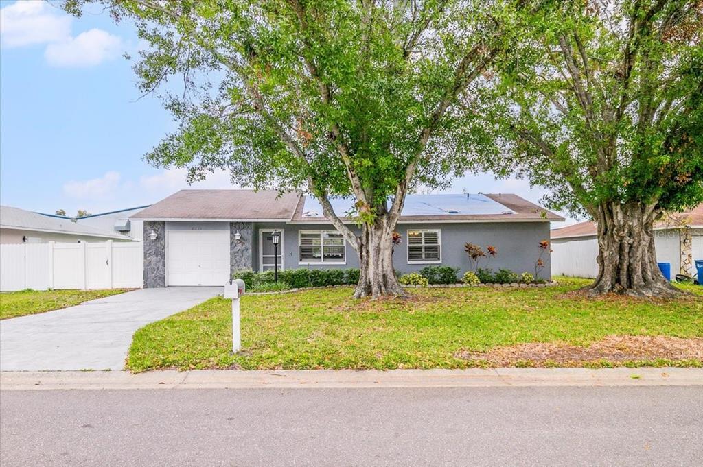 Picture of 7111 13Th Street E, Sarasota, FL 34243