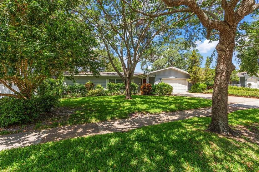 Picture of 1340 Whispering Pines Drive, Clearwater FL 33764