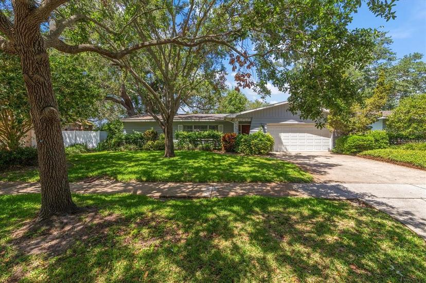 Picture of 1340 Whispering Pines Drive, Clearwater FL 33764