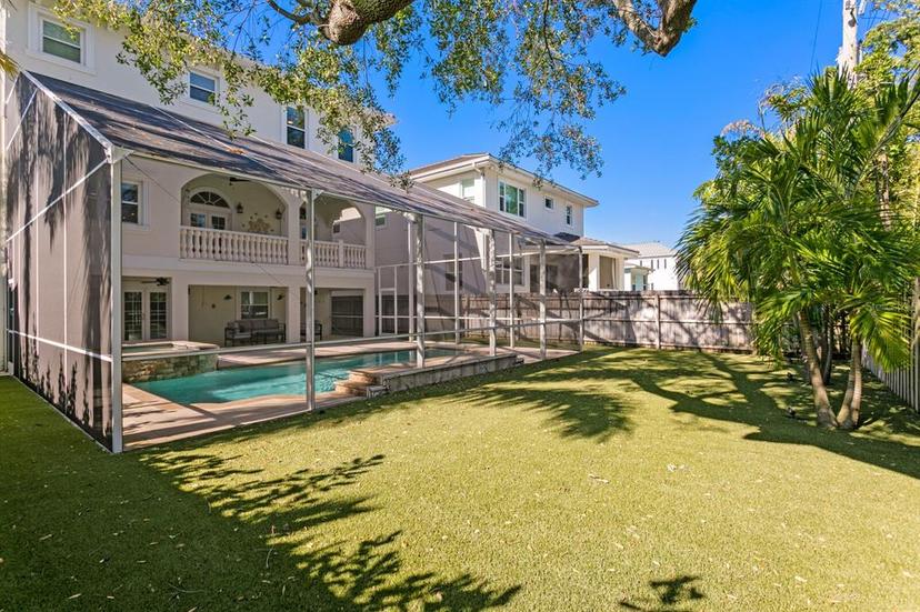 Picture of 102 Adriatic Avenue, Tampa FL 33606