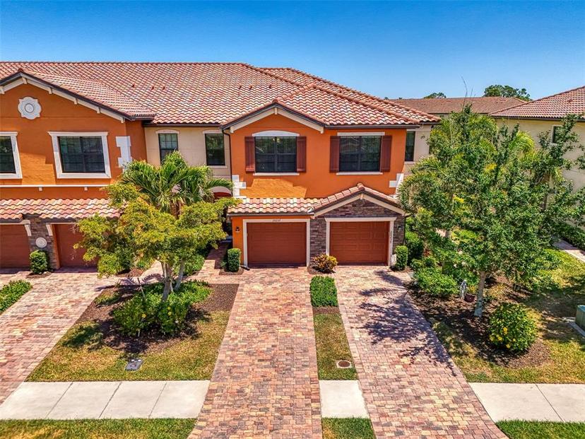 Picture of 20237 Lagente Circle, Venice FL 34293