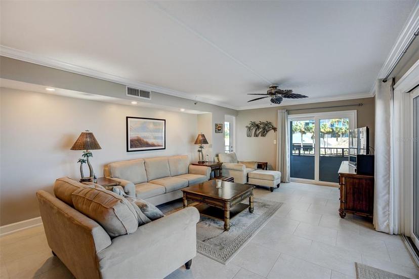 Picture of 1480 Gulf Boulevard Unit 103, Clearwater Beach FL 33767