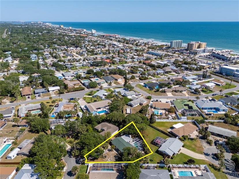 Picture of 1 Carley Circle, New Smyrna Beach FL 32169