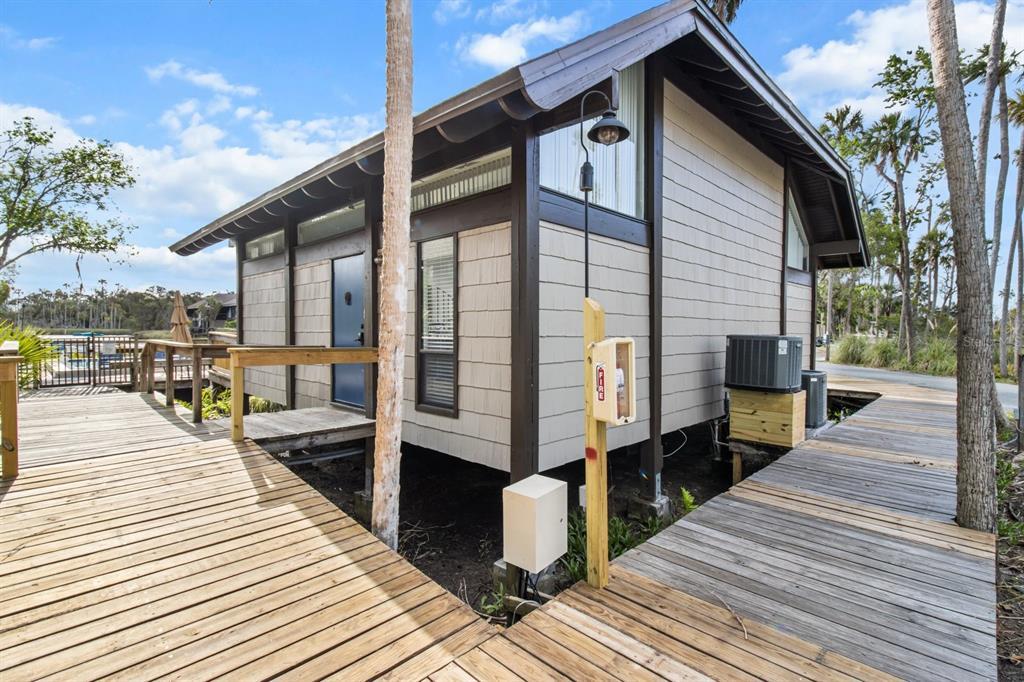 Picture of 2707 N Seabreeze Point Unit F1, Crystal River, FL 34429