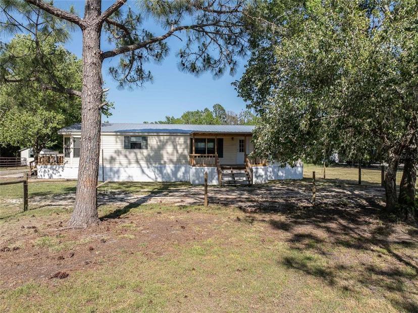 Picture of 10211 Old Spanish Trail, Polk City FL 33868