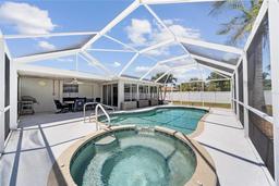 Picture of 1216 Yawl Way, Venice, FL 34285