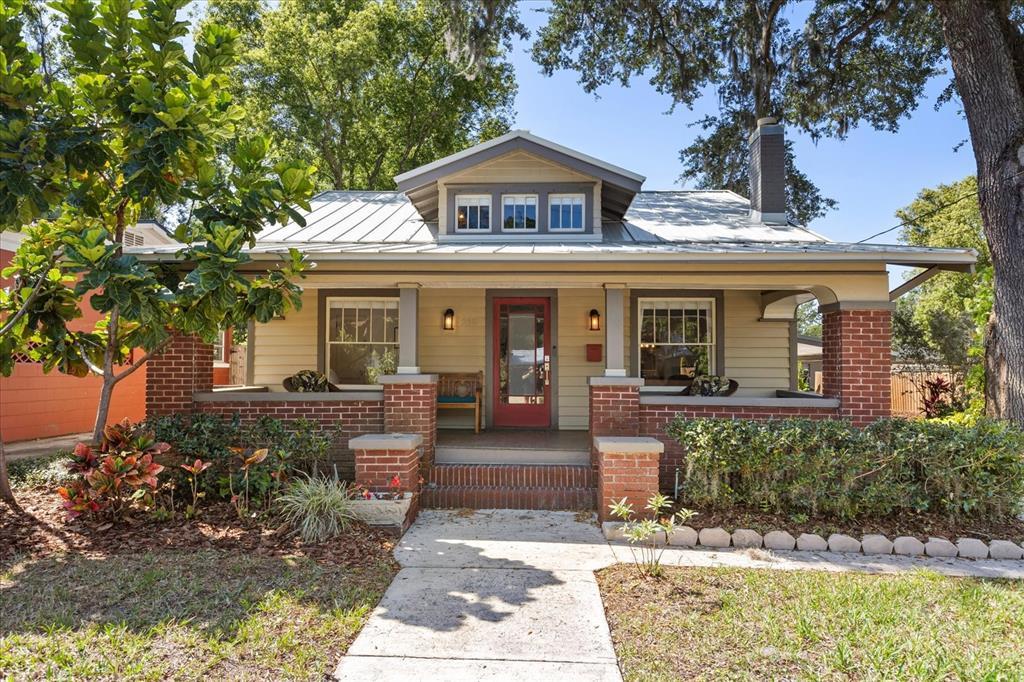 Picture of 210 E Kaley Street, Orlando, FL 32806