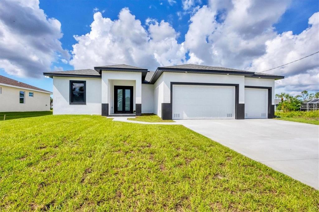 Picture of 40 Golfview Court, Rotonda West, FL 33947