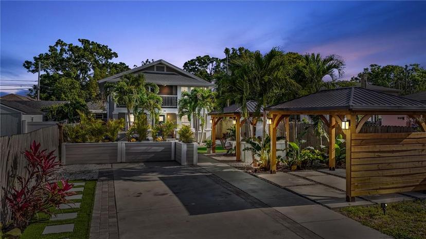 Picture of 2635 13Th Avenue N, St Petersburg FL 33713