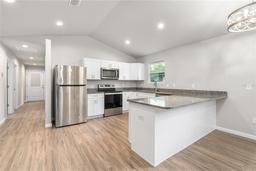 Picture of 23215 Railroad Avenue, High Springs, FL 32643