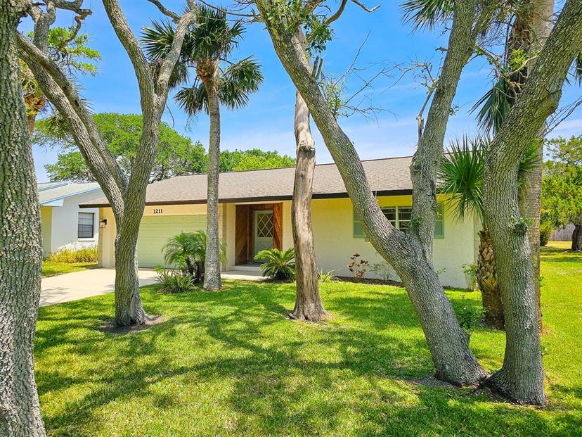 Picture of 1211 S Flagler Avenue, Flagler Beach FL 32136