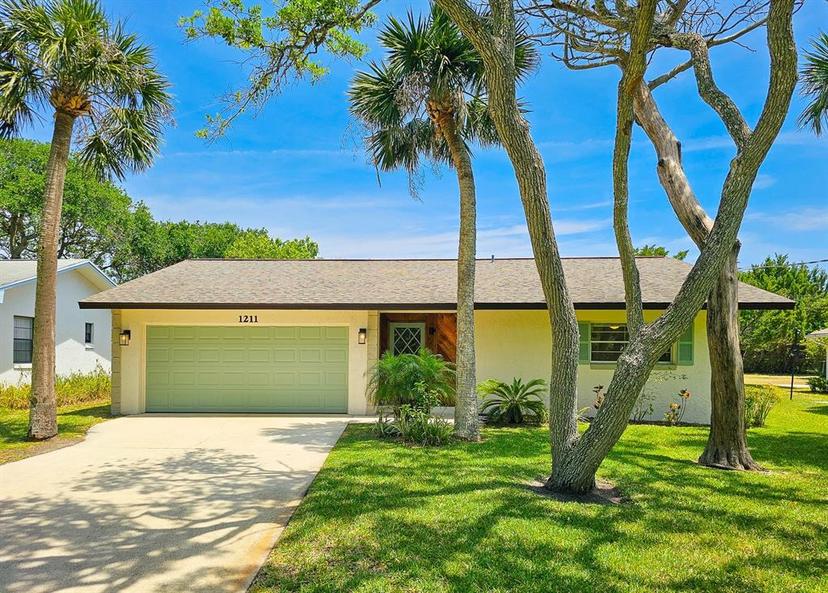 Picture of 1211 S Flagler Avenue, Flagler Beach FL 32136
