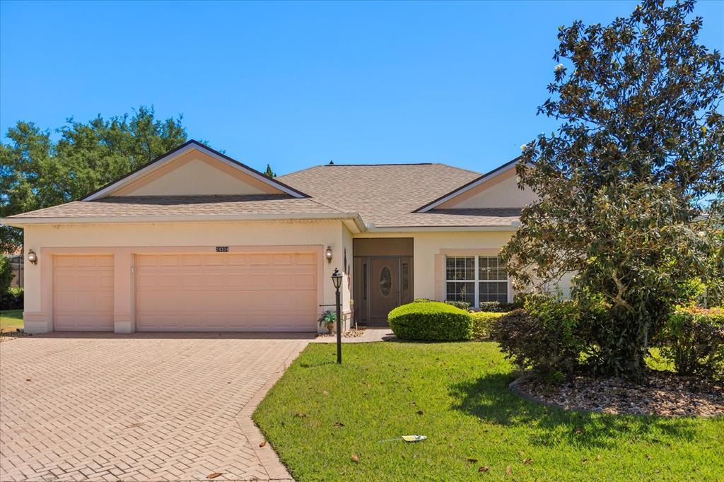 Picture of 24104 Peekskill St, Leesburg, FL 34748