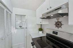 Picture of 5382 Royal Palm Avenue Unit 5382, Sarasota, FL 34234