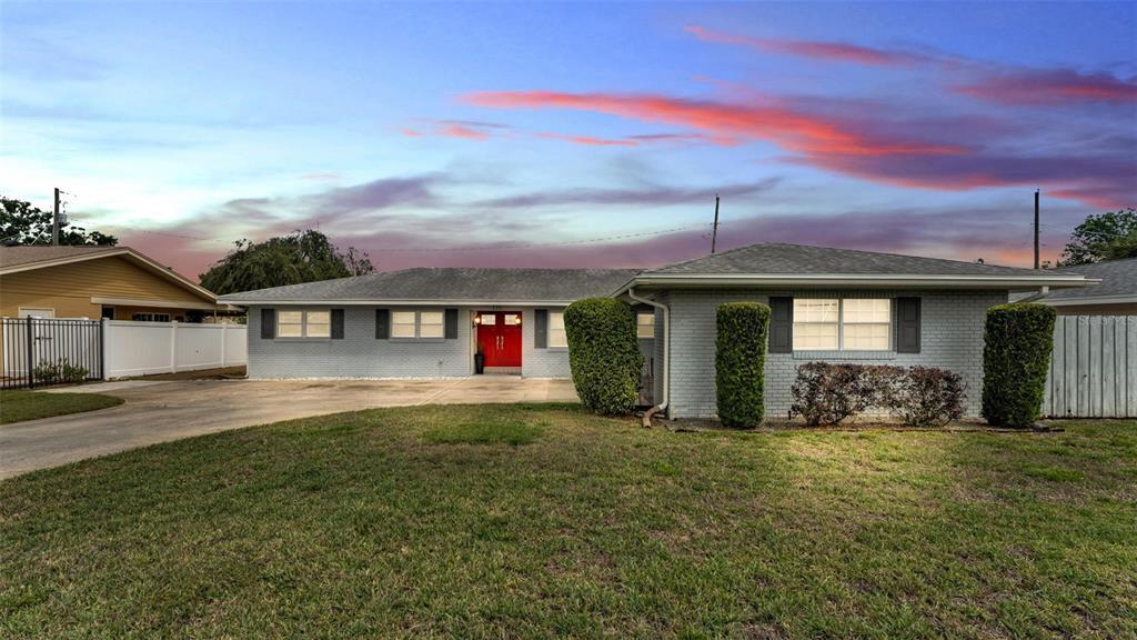 Picture of 170 Browning Circle, Winter Haven, FL 33884