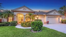 Picture of 4832 Carrington Circle, Sarasota, FL 34243