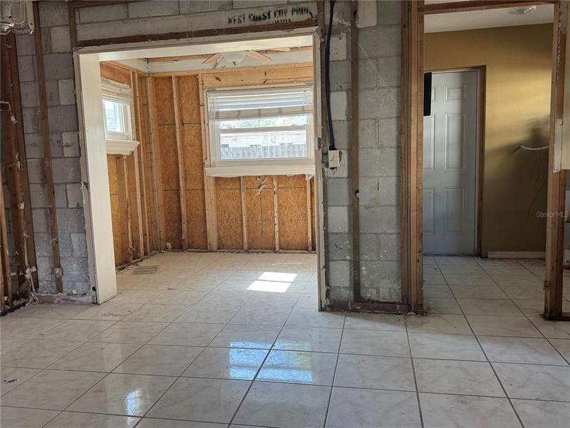 Picture of 4716 W Vasconia Street, Tampa FL 33629