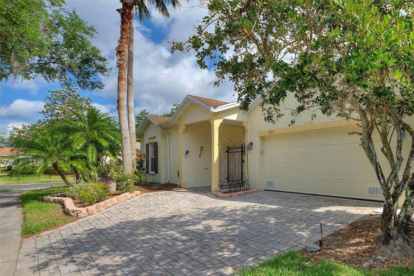 Picture of 271 Falling Waters Drive, Kissimmee FL 34759