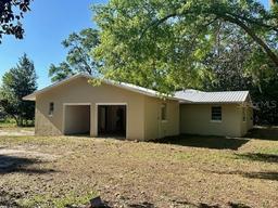 Picture of 3530 NW County Road 236, Bell, FL 32619