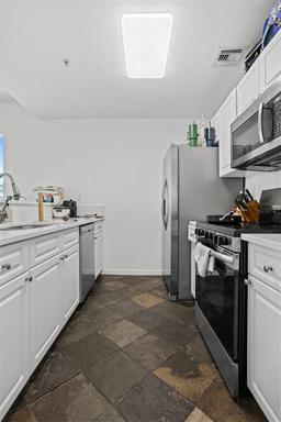 Picture of 2002 E 5Th Avenue Unit 201, Tampa, FL 33605