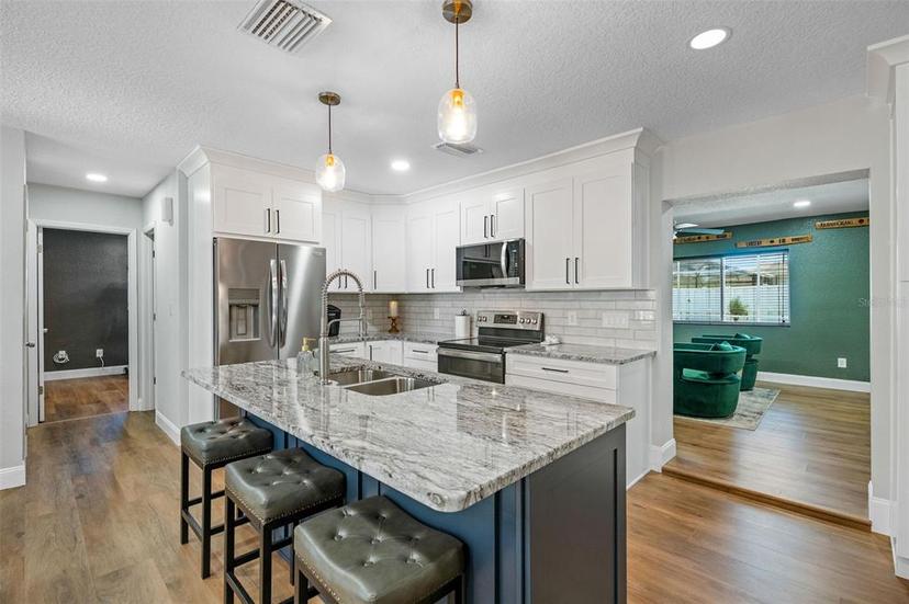 Picture of 9653 Golden Grove Street, Seminole FL 33772