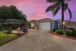 Picture of 850 Oviedo Road, Lady Lake, FL 32159