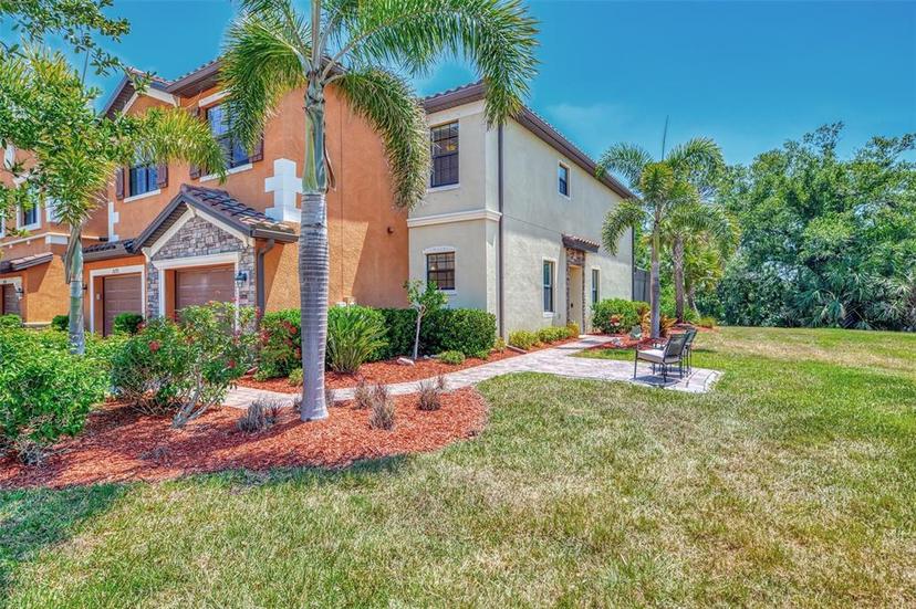 Picture of 20290 Lagente Circle, Venice FL 34293