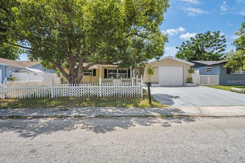 Picture of 8733 Goshen Lane, Port Richey, FL 34668