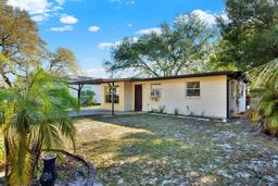 Picture of 8915 N Willow Avenue, Tampa, FL 33604