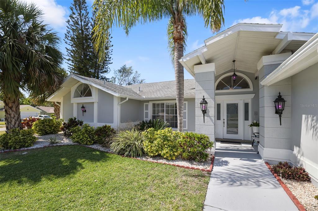Picture of 13528 Woodside Drive, Hudson, FL 34667