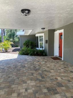 Picture of 2100 Dolphin Boulevard S, St Petersburg, FL 33707