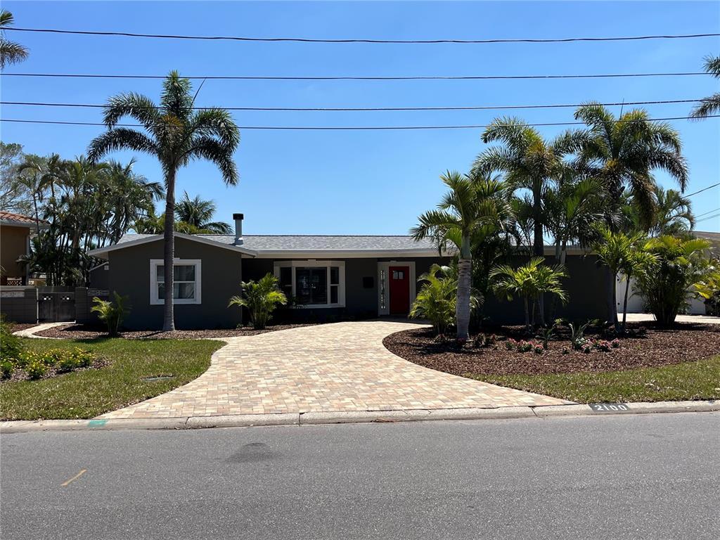 Picture of 2100 Dolphin Boulevard S, St Petersburg, FL 33707