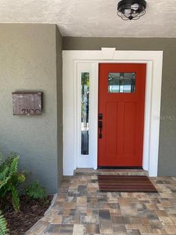 Picture of 2100 Dolphin Boulevard S, St Petersburg, FL 33707