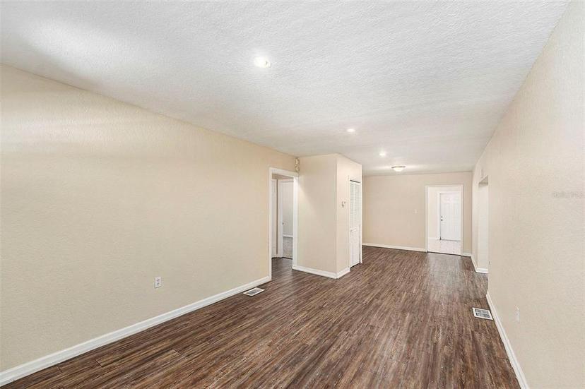 Picture of 626 Belleview Boulevard, Belleair FL 33756
