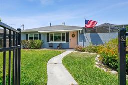Picture of 4013 W Waterman Avenue, Tampa, FL 33609
