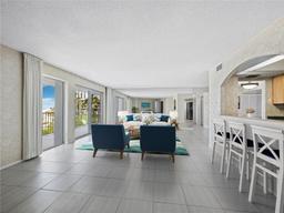 Picture of 2301 Gulf Of Mexico Drive Unit 36N, Longboat Key, FL 34228